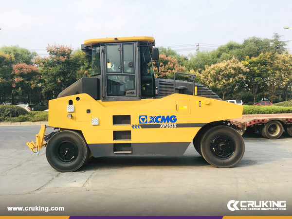 1 Unit XCMG XP263S Road Roller