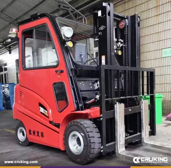 Causes of Heavy Steering on Forklifts and How to Remove Them