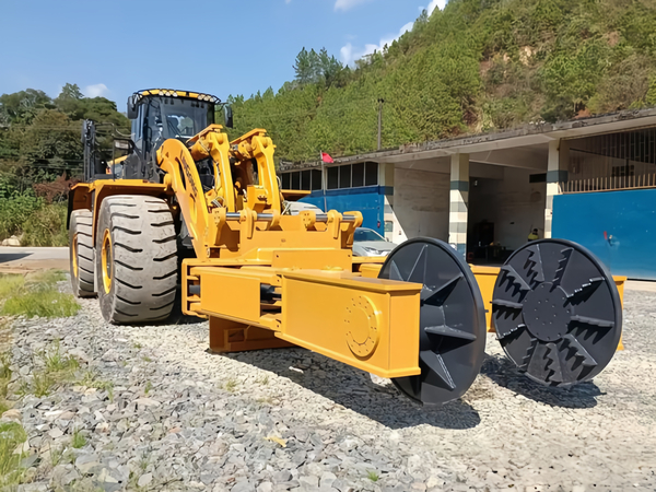 LIUGONG 8128H Loader Helps Green Mine Construction