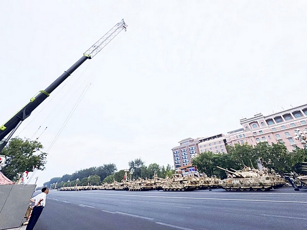 ZOOMLION's High-End Equipment Powers National Ceremony Broadcast