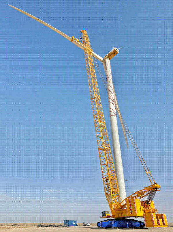 ZOOMLION's Ultra-Heavy-Duty Cranes Collaborate in Operation