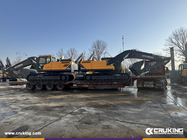 Algeria - 4 Units HYUNDAI HX340HD Crawler Excavator