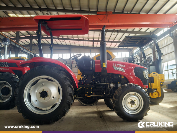 Togo - 1 Unit LUTONG LTY504 Tractor