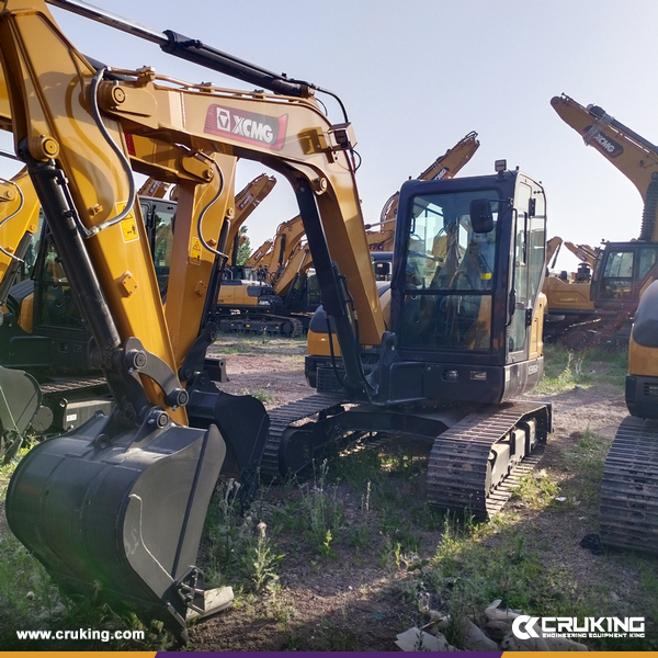 Guyana - 2 Units XCMG XE60GA Crawler Excavator & 2 XC7-TV12 Track Steer Loader