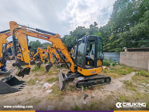 Australia - 2 Units XCMG XE35U Excavator